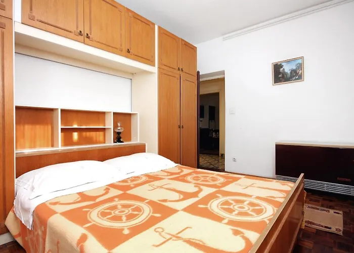Appartement With Parking Space Biograd Na Moru, Biograd - 5899 *